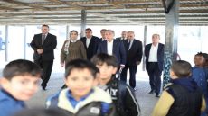 حسان يبدأ جولة ميدانية في الزرقاء بتفقد مدرسة جبل الأمير فيصل