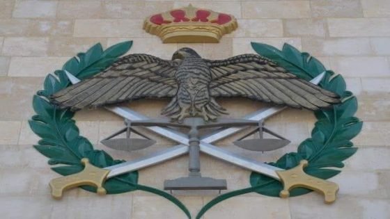 القبض على مجموعة جرمية امتهنت الاتجار بالبشر باستغلال عاملات المنازل الهاربات