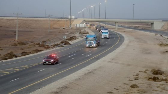 القوات المسلحة الأردنية تُسيّر قافلة مساعدات غذائية لليمن دعماً للشعب الشقيق