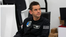 رائد فضاء ملياردير يسعى لقيادة ناسا