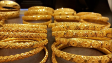 انخفاض أسعار الذهب محليًا .. وغرام 21 بـ 85.1 دينارًا