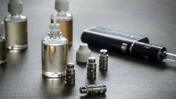 نقابة الصيادلة تحذر من خفض ضرائب التبغ المسخن والسجائر الإلكترونية