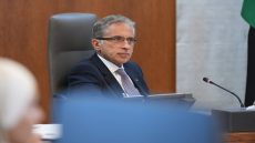 رئيس الوزراء يهنئ منتخب الأردن بفوزه على الإمارات في افتتاح كأس العرب 2025