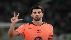 هاتريك توريس يقود برشلونة لسحق بيتيس في الليغا