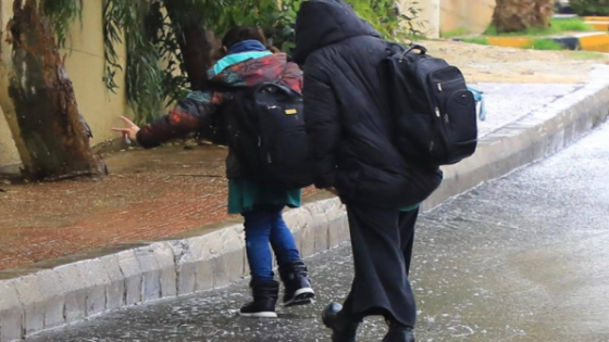 تأخير دوام طلبة مدارس الطفيلة إلى العاشرة صباحًا