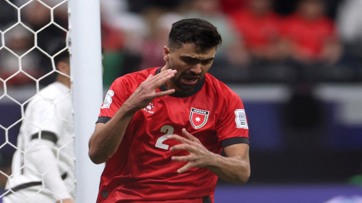 منتخب النشامى يفوز بثلاثية على الفراعنة في كأس العرب