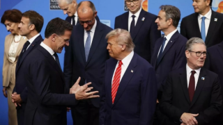 أمين عام “الناتو”: محادثاتي مع ترامب لم تتطرق لبقاء غرينلاند ضمن الدنمارك