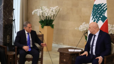 رئيس الوزراء ينقل تحيَّات الملك إلى الرئيس اللبناني