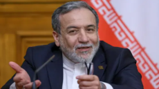 إيران: مستعدون للحرب والحوار معًا