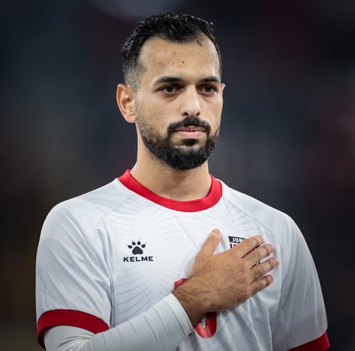 لاعب النشامى “سعادة” يرزق بمولوده البِكر “محمد”