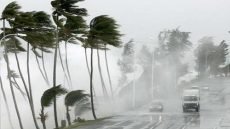 الأمن يدعو إلى تجنّب القيادة عبر مياه الأمطار المتجمعة