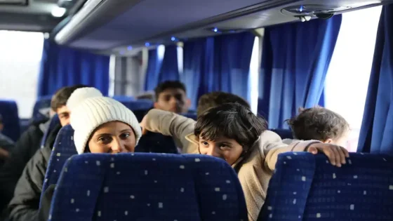 القوات المسلحة الأردنية تُجلي الدفعة 22 من أطفال غزة المرضى