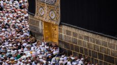 “وكلاء السياحة” يكشفون أسعار العمرة في رمضان .. هذه كلفة السفر برًا وجوًا