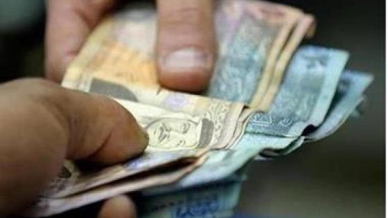 الحكومة تقرر صرف الرواتب الخميس 19 شباط