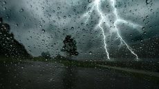 “الأرصاد” : منخفض جوي يؤثر على المملكة اليوم وأمطار متوقعة في الشمال والوسط