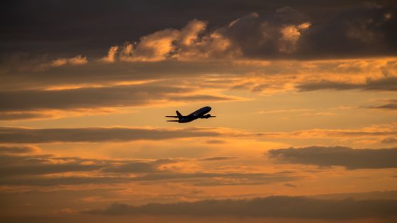 إغلاق المجال الجوي في عدة دول عقب الهجوم الإسرائيلي على إيران