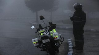 إدارة السير تحذر من الضباب وتدني الرؤية ببعض المناطق