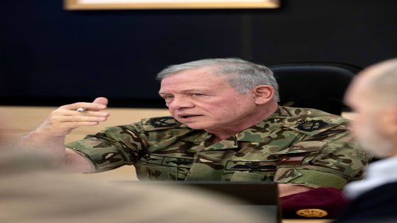 الملك يترأس اجتماعا في المركز الوطني للأمن وإدارة الأزمات