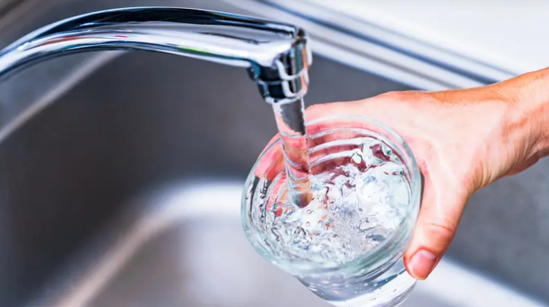 بريطانيا .. اكتشاف جرثومة قاتلة تنتقل عبر صنابير المياه في لندن