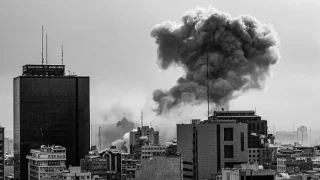 اليوم 4 للحرب: غارات متبادلة.. وإغلاق سفارات أميركية