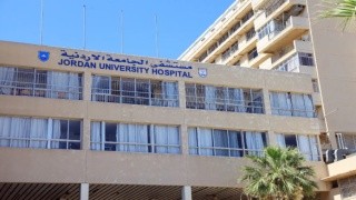 سقوط شاب من الطابق الرابع في مستشفى الجامعة الأردنية