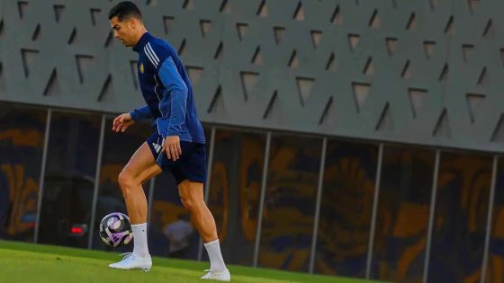 أثار جدلا .. ما علاقة حذاء كريستيانو رونالدو “الأبيض الغامض” بكأس العالم؟