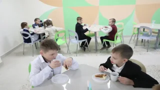 بريطانيا تحارب السمنة في المدارس