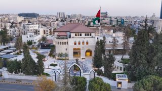 تأخير بدء ساعات الدَّوام الرَّسمي خلال الأيام التي تقام فيها مباريات المنتخب الوطني في المونديال
