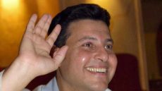 تفاصيل وصول جثمان هاني شاكر إلى مصر وموعد دفنه