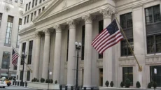 الولايات المتحدة تفرض عقوبات على أفراد وكيانات على “ارتباط” بطهران