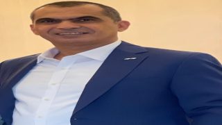 الفايز  يهنئ بذكرى يوم الاستقلال