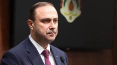 المومني: تشريع جديد يُلزم وسائل الإعلام بالإفصاح عن المحتوى المُولد بالذكاء الاصطناعي