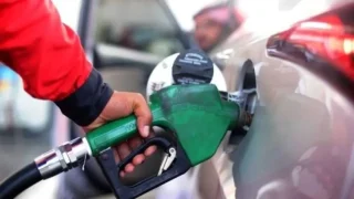 خبر سارّ للأردنيين .. توقعات بانخفاض أسعار الوقود الشهر المقبل