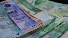الحكومة تقر نظاماً معدلاً لترخيص شركات الصرافة لسنة 2026