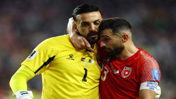 الحارس أبو ليلى: نعتذر للجمهور .. ولم نكن محظوظين أمام الجزائر