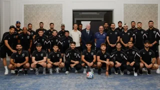 رئيس ‘الفيفا’ يزور بعثة النشامى في دالاس