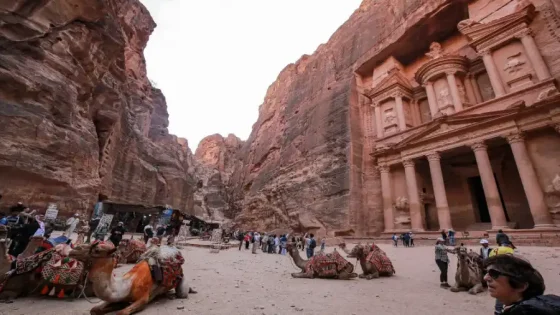 سلطة البترا: إعفاء 50% من أجور 2026 للمستأجرين المسددين وجدولة للديون