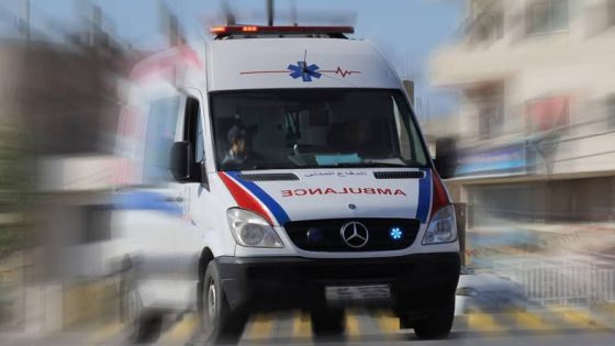 وفاة وإصابة 8 أشخاص إثر تدهور مركبة وسقوطها داخل بركة زراعية في دير علا