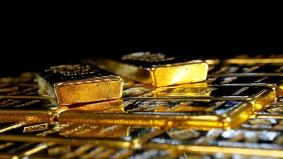 الذهب يتراجع مع تصاعد التوتر بين الولايات المتحدة وإيران