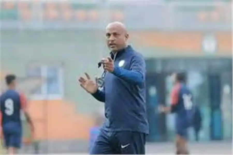 الفيصلي يتعاقد مع المدرب المصري طارق مصطفى