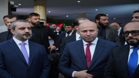 بعد إغلاق دام 14 عاما .. سوريا تعيد فتح سفارتها في ليبيا
