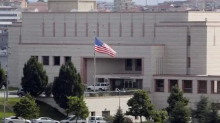 السفارة الأمريكية في الأردن توصي مواطنيها: اعيدوا النظر في السفر للشرق الاوسط