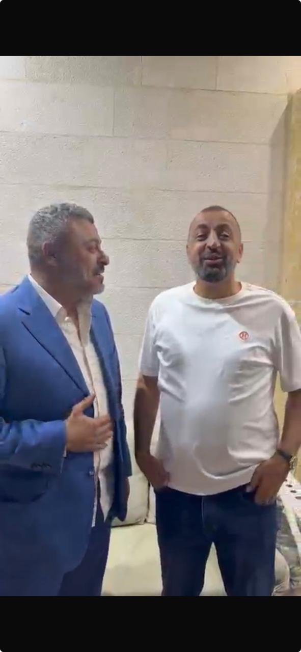 كما توقعت الثقة نيوز الدميسي يتكفل بالتعاقد مع 4 محترفين فيديو