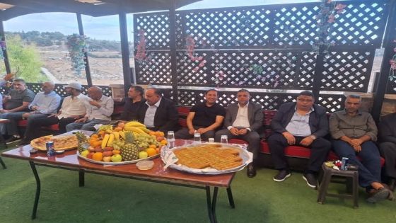 مأدبة غداء على شرف رئيس نادي الفيصلي