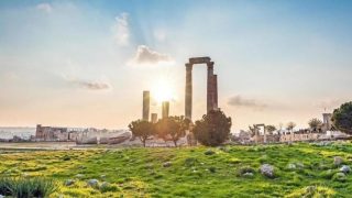 طقس معتدل الحرارة في أغلب المناطق حتى الثلاثاء